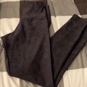 Onzie Leggings